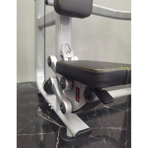 Баттерфляй / задние дельты Insight Fitness TY04