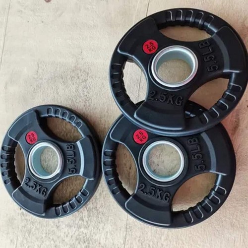 Диск обрезиненный с тройным хватом Gymmaster ANA-008 2,5кг