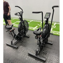 Аэробайк Insight Fitness XF50