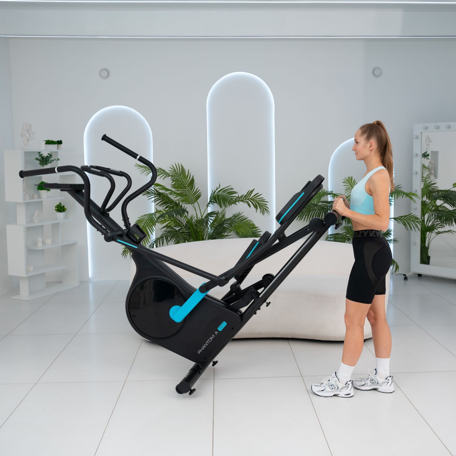 Эллиптический тренажер домашний OXYGEN FITNESS PHANTOM A TFT купить по  лучшей цене 112 990 ₽ в интернет-магазине Ягуар во Владивостоке