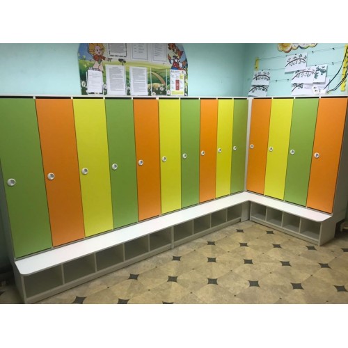 Шкаф для раздевалок детский со скамьей JAGUAR-SPORT (3 секции)