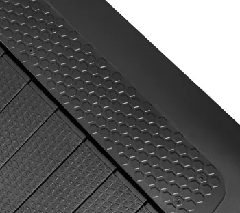 Прорезиненные боковые направляющие для лучшей устойчивости