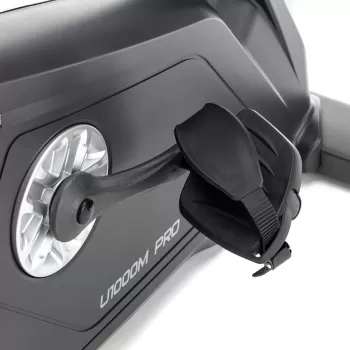 АНТИСКОЛЬЗЯЩИЕ ПЕДАЛИ С ФИКСАТОРОМ